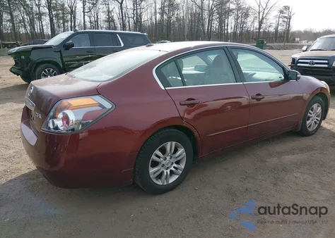 2010 Nissan Altima 2.5 S z USA, uszkodzony, nr VIN 1N4AL2APXAN482604